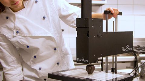 L’impression 3D s’invite dans les laboratoires de pâtisserie-chocolaterie. 